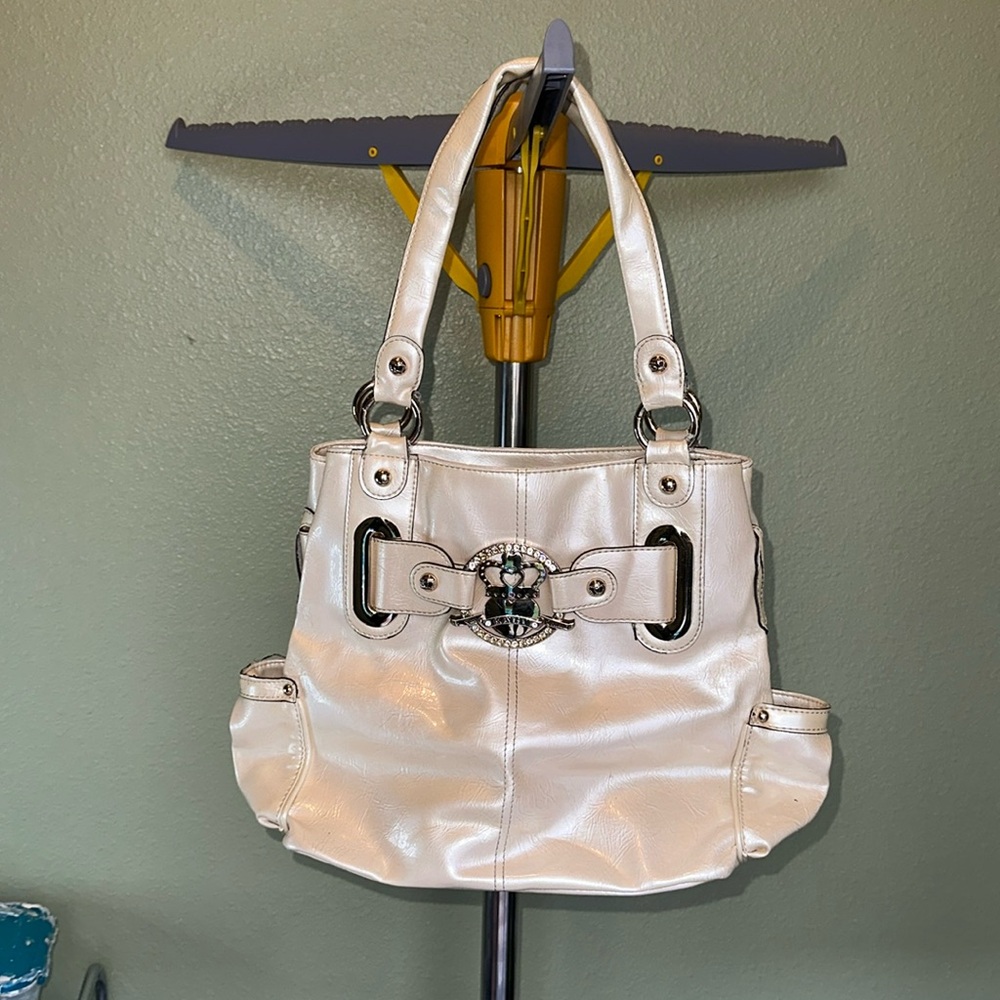 Kathy Van Zeeland Purse Pearl White